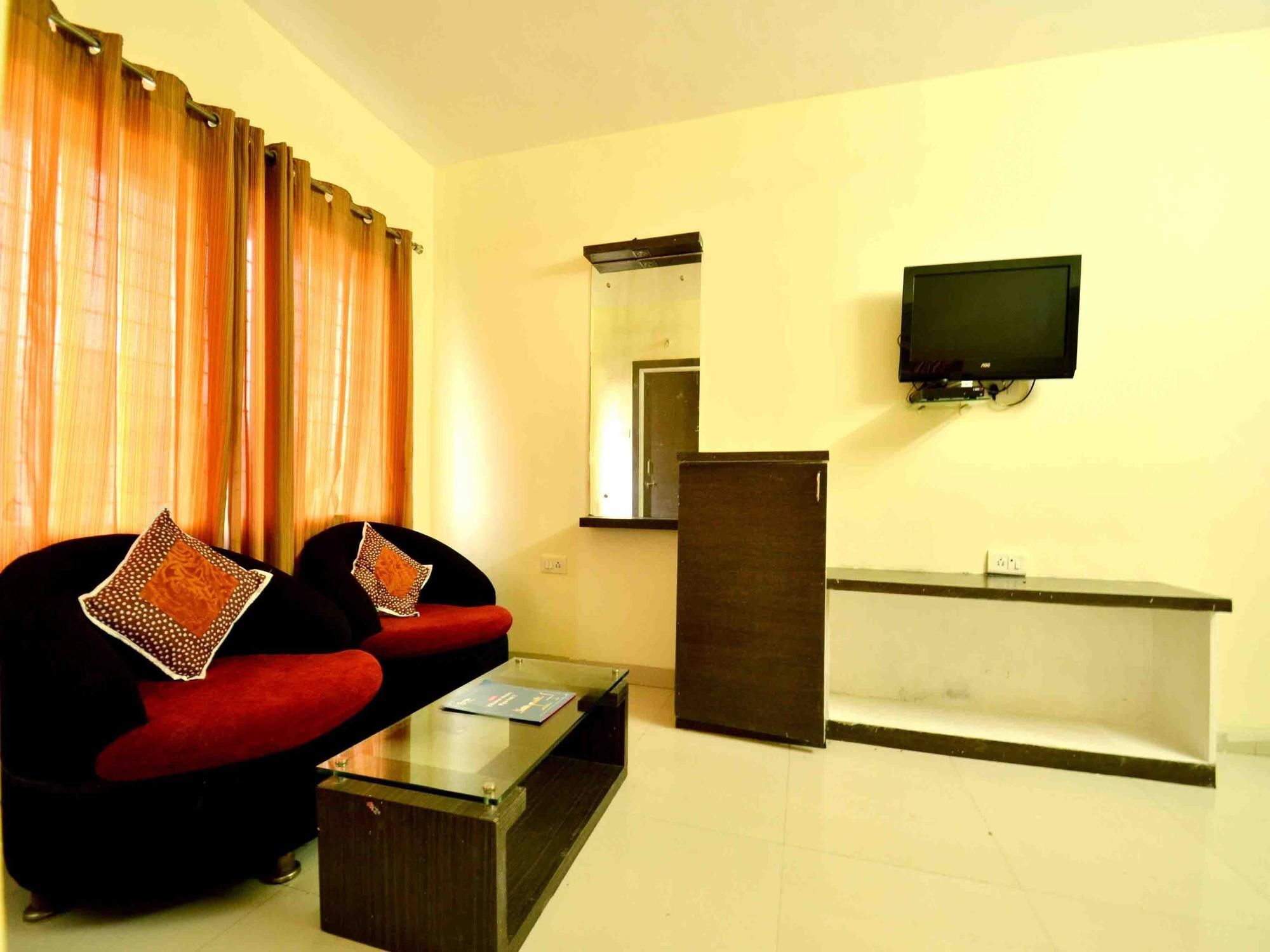 Hotel Vijay Nagar インドール エクステリア 写真